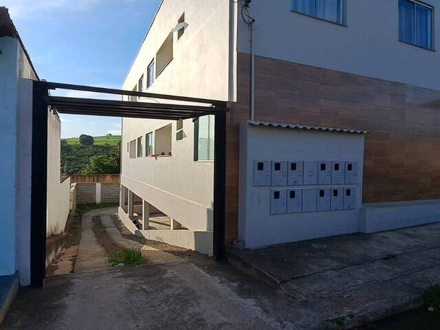 #16 - Casa para Venda em Varginha - MG - 2