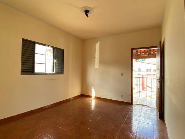 #41 - Casa para Venda em Elói Mendes - MG