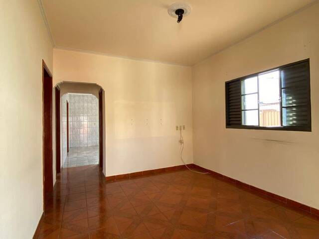 #41 - Casa para Venda em Elói Mendes - MG