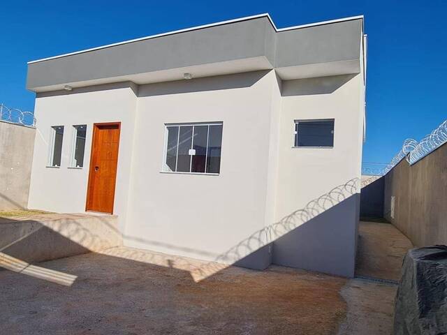 #52 - Casa para Venda em Varginha - MG - 1