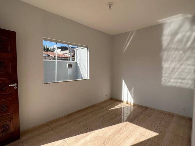 #57 - Casa para Venda em Varginha - MG