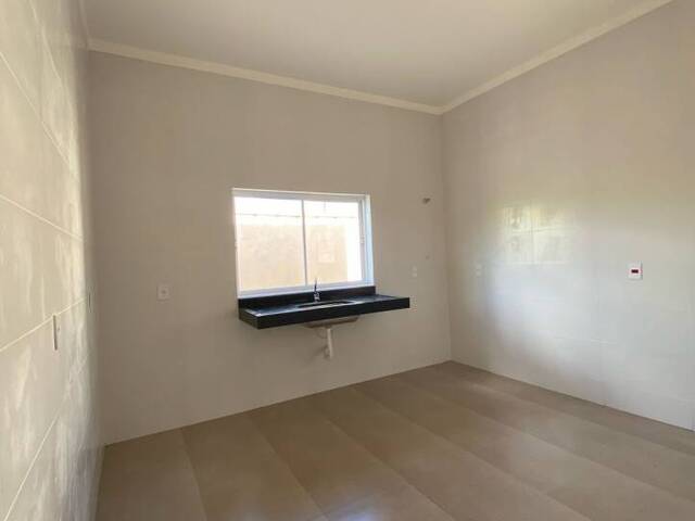 #7 - Casa para Venda em Varginha - MG - 3